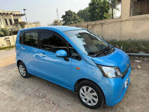 daihatsu move 2017 import 2014 model khud ki import hy first onwer 