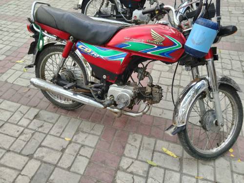Honda CD70 Red Colour