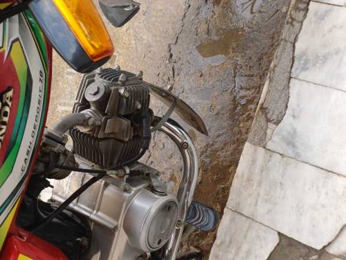 Honda CD 70 2022