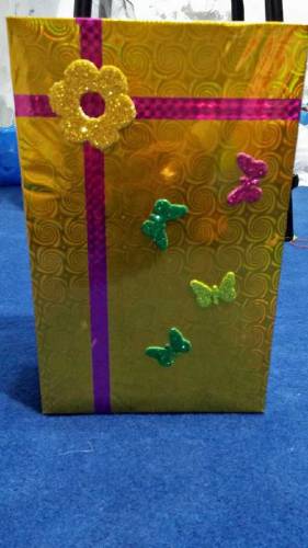 GIFT BOX's