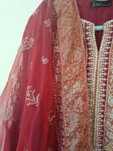 New junaidjamsheed suit .