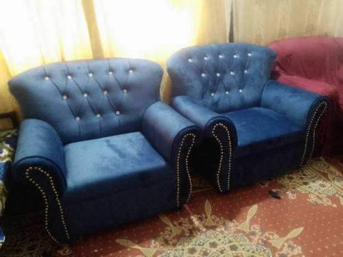 5 srater sofa sell