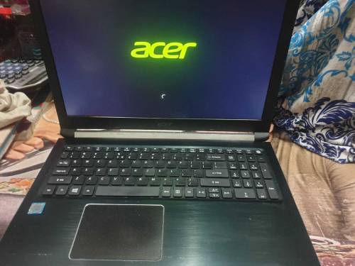 Acer companyCore i5 8th generation 6gb ram 1 tb hard