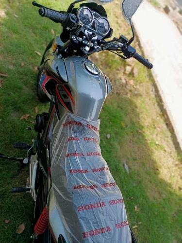 Hinda Cb 150 2021 model Peshawar registered full new condition