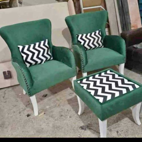 bedroom chairs set