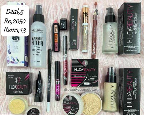 Makeup deal available ☺️☺️