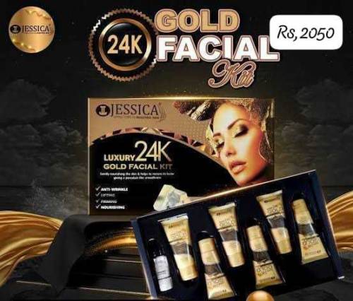 Makeup deal available ☺️☺️