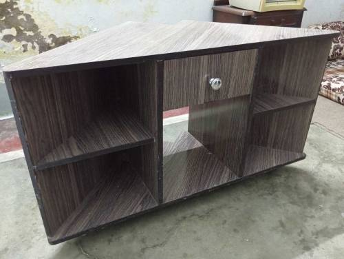 TV trolley triangular
