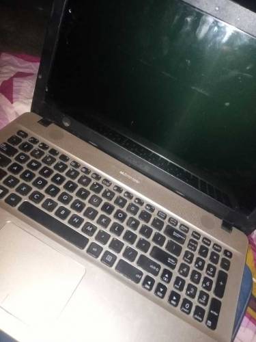 ASUS LAPTOP