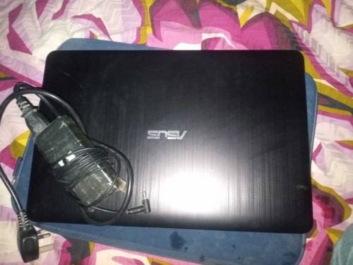 ASUS LAPTOP