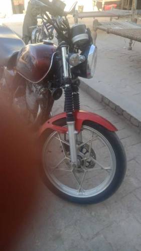 Suzuki gs150