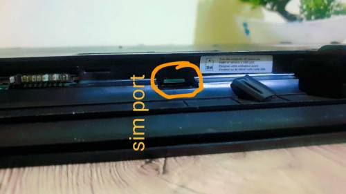 TOSHIBA LAPTOP