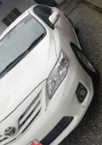 Toyota Corolla gli 2010 model