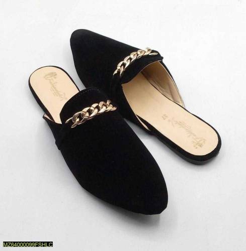 •  Material: Rexine•  Product Type: Women's Slides•  Pattern: Slippers