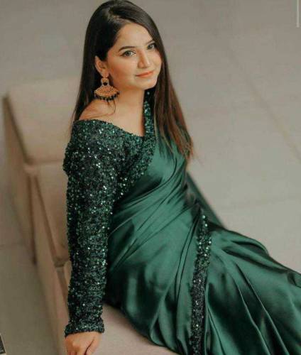 woman beautiful saree 