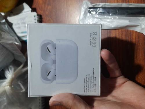 Airpods pr02
