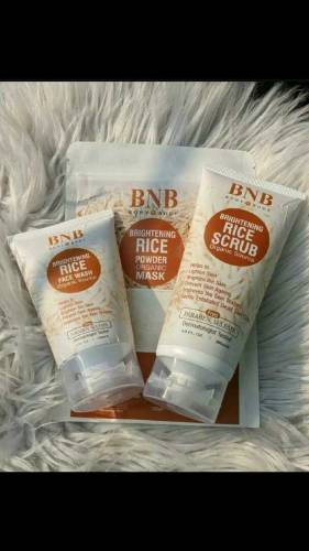 Rice Whitening And Glowing Facial Kit