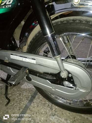 Honda CD 70cc good condition ok call me sms messages from no chaska 