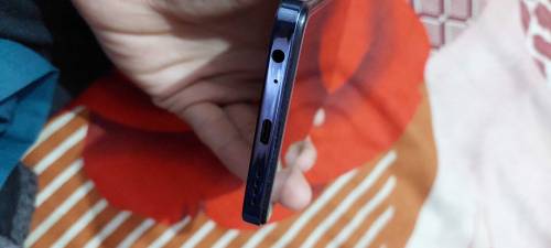 Infinix Hot 40i