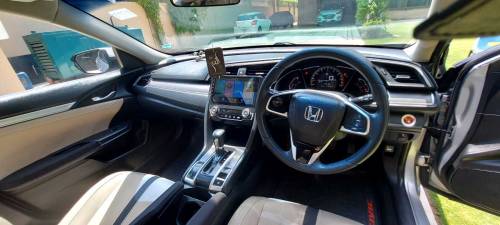 Honda civic 2018 Totally genuine 10/10