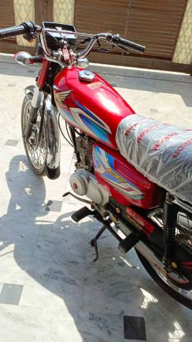 Honda 125 brand new 2022