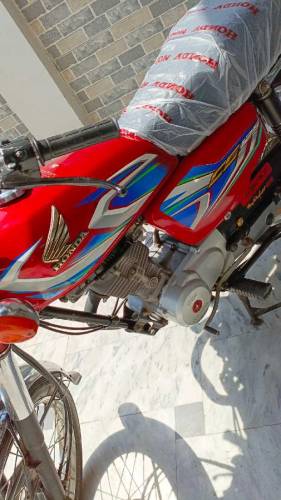 Honda 125 brand new 2022