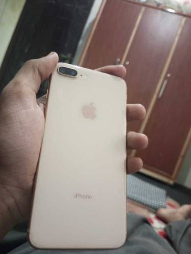 iPhone 8 plus non pta 64GB 