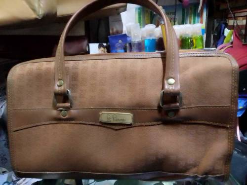 BRANDED HAND BAGS 