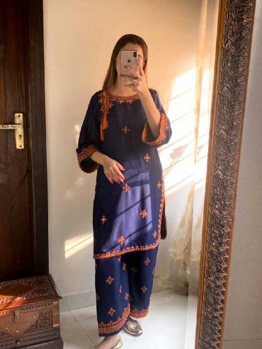 Embroidery 2Pc