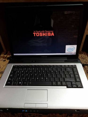 Toshiba satellite pro 9