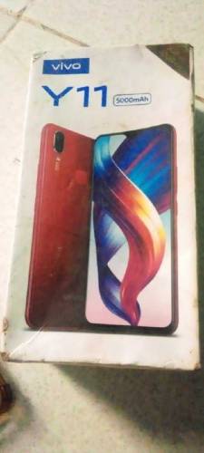 VIVO Y 11