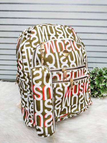 it is a vary woman bags