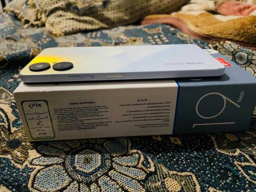 Tecno camon 19 neo withbox and charger full ok 