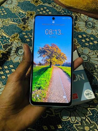 Tecno camon 19 neo withbox and charger full ok 