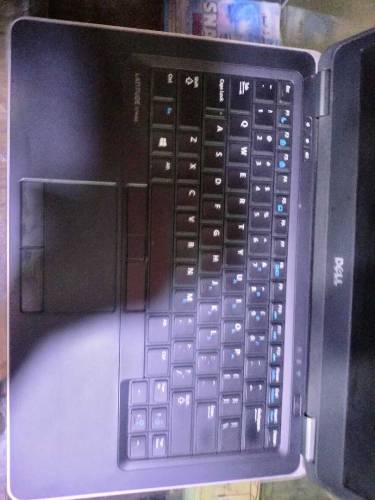 Dell latitude e7440