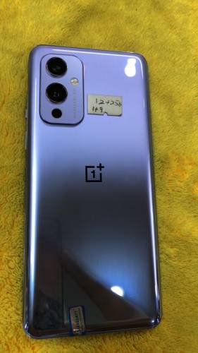one plus 9 12gb ram 256gb rom dual sim 10/10 condition 