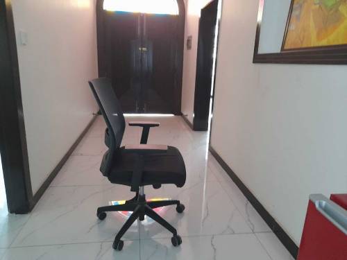 Executive chair, Adjustable office chair, Black colour