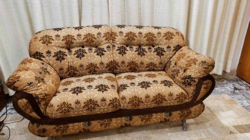 7 SEATER SOFA SET URGENT SALE