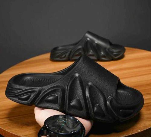New trending slippers for men.With free delivery charges. 
