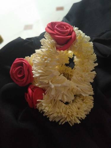  pair of  red rose artificial gajra kangan 
