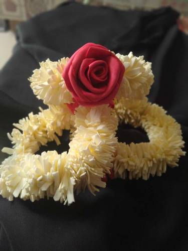  pair of  red rose artificial gajra kangan 
