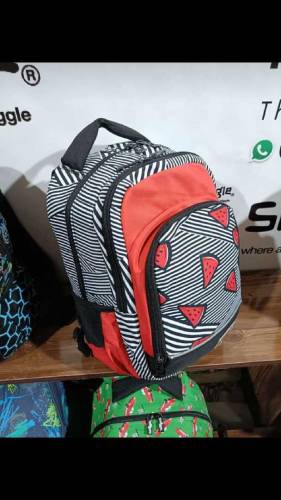 Scool Bags ...Smiggle Bags 