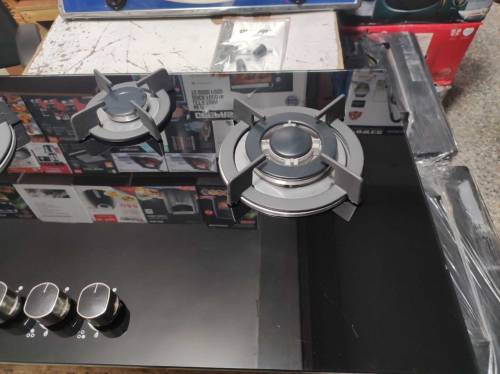 GEEPAS Gas Stove Gk-6890 Three Burners