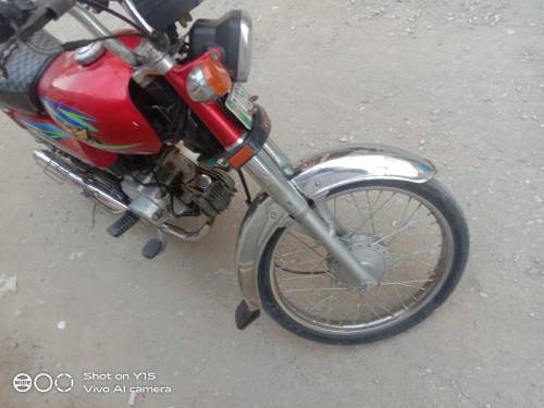 Road prince Cd 70 motercycle model 2017 Documents ok location kamra