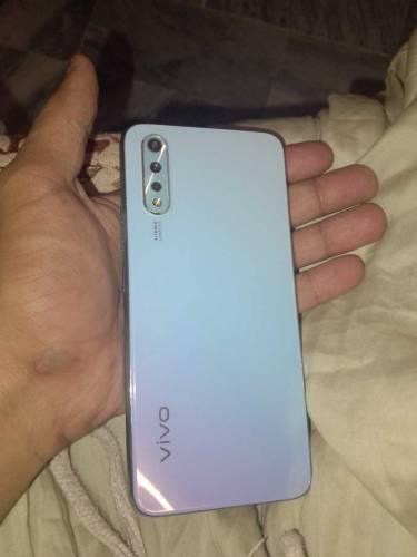 vivo s1