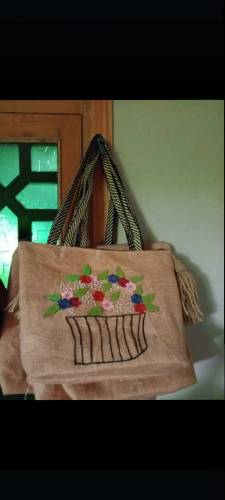 Hand Made Embroidery MOTi Purse