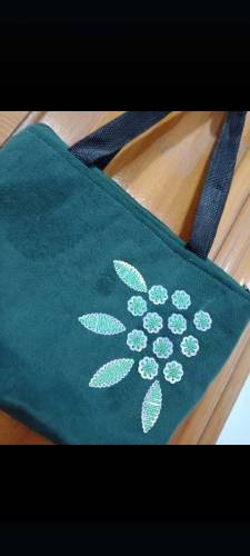 Hand Made Embroidery MOTi Purse