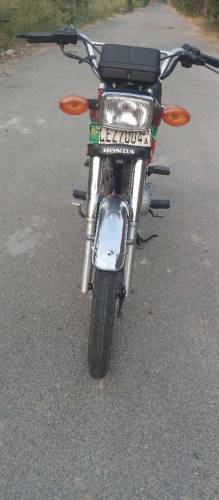 Honde CG 125 Fore sele Model 2013