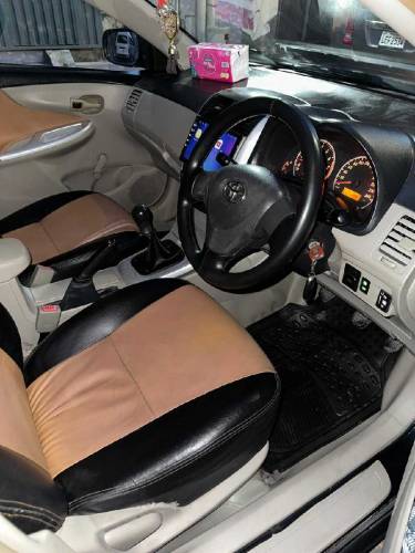Toyota Corolla xlia 2014 modal 