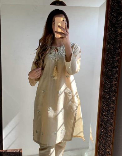 2Pcs women's Stitched Lawn Embroidered Shirt and trousers